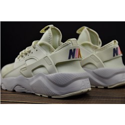 Nike Air Huarache из разных материалов