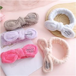 Плюшевая косметическая повязка-бант на голову (бант с проволокой)