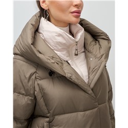 Куртка двубортная женская зимняя с капюшоном коричневого цвета 7736K