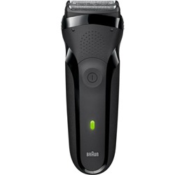 Braun Elektrischer Rasierer fur Manner quot;Series 3 301quot; in Schwarz + Reisebeutel  Электробритва для мужчин "Серия 3 301" в черном + дорожная сумка