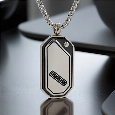 Кулон из стали на цепочке