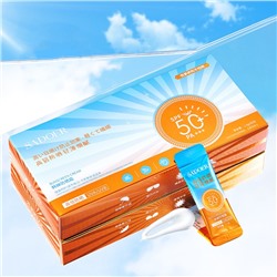 Солнцезащитный крем для лица и тела SPF 50 Sadoer , 1 саше 1,5 гр.