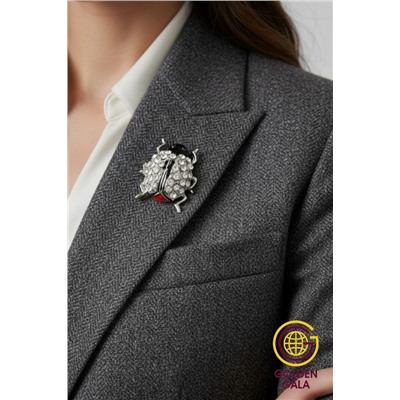 Брошь божья коровка со стразами БР4/5