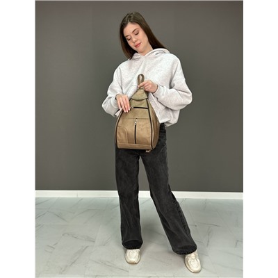 Сумка-рюкзак женская из телячьей кожи