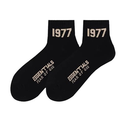 23ss tide brand 1977FOG Fugui Gajie Pool ESS Tide Socks Black and White Gray Men's Sports Short Cotton Socks