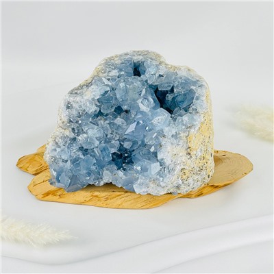 Радуга Самоцветов Друза Целестина на подставке