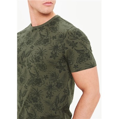 Leaf Print T-Shirt