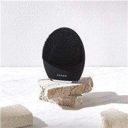 FOREO 3 MEN Gesichtsreinigungs- und Massagegerat  Аппарат для чистки и массажа лица 3 MEN