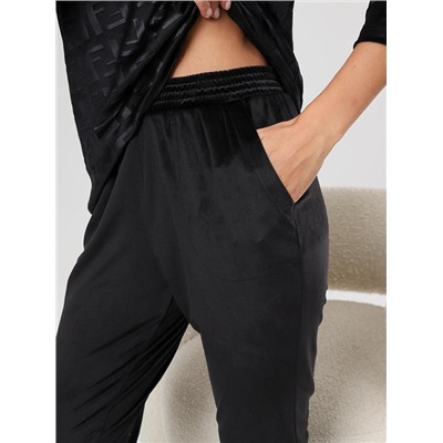 Костюм Вениса жаккард чёрный ИвК