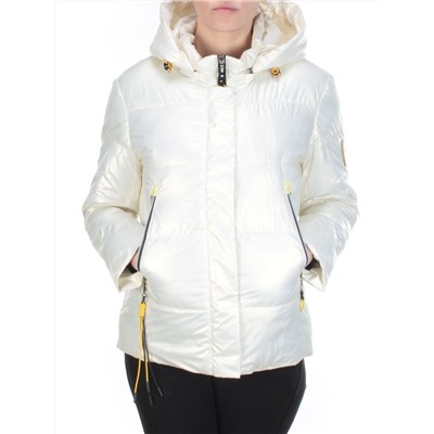 8262 WHITE Куртка демисезонная женская BAOFANI (100 гр. синтепон)