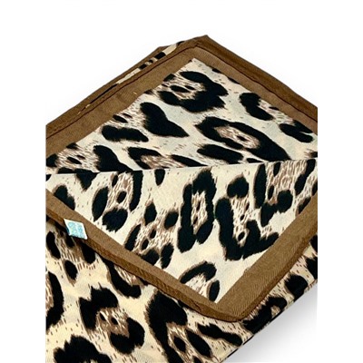 Платок утепленный Леопардовый Арт 3111/6 бежевый с коричневой каймой