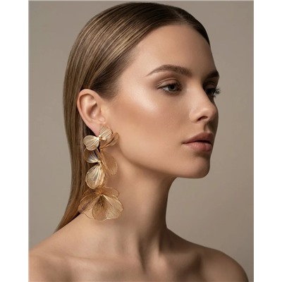 Стильные серьги