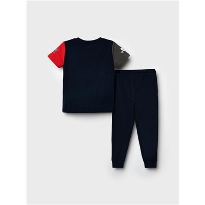 Комплект для мальчика: футболка, брюки