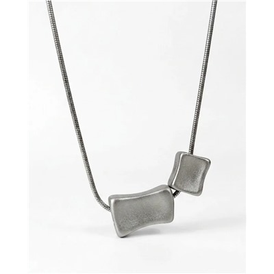 Кулон на цепочке