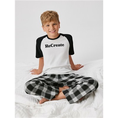 Набор для мальчиков((1)футболка и (2)брюки) Hendriks