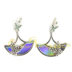 1049С   Сенсация