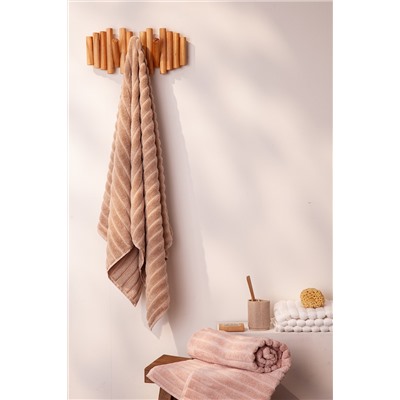Полотенце для рук Waves цвета пыльной розы из коллекции Essential, 50х90 см