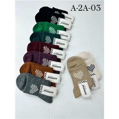 Женские .носки, шерсть Качество супер Размер 36-41 Цена за уп 250р В упаковке 5пар