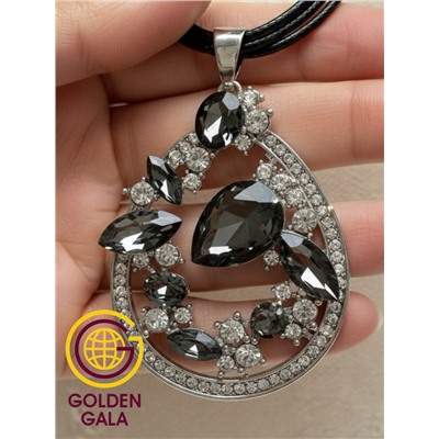 Кулон на кожаном шнурке "Женская грация" Арт КШ2130/16