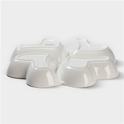 Менажница Magistro «Сердца Бланш», d=30 см, 4 ячейки, фарфор, белая