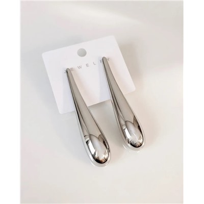 Стильные серьги