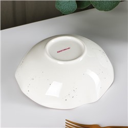 Салатник Доляна «Млечный путь», 700 мл, d=17.5 см, фарфор, белый в крапинку