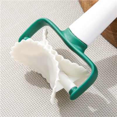 Валик для нарезки из теста KONFINETTA, 16.5×8×4 см, белый