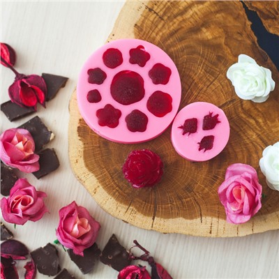 Молд для заливки Доляна «Круговорот роз», силикон, 9 ячеек, d=8 см, розовый