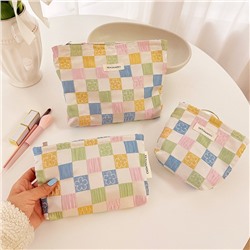 Handheld cosmetic bag, capacious brand organizer bag, travel bag, small clutch bag, high-end