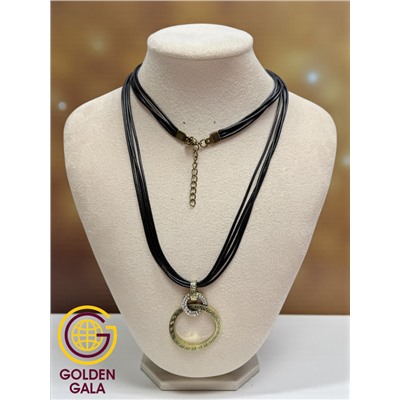 Кулон на кожаном шнурке "Женская грация" Арт КШ2130/04