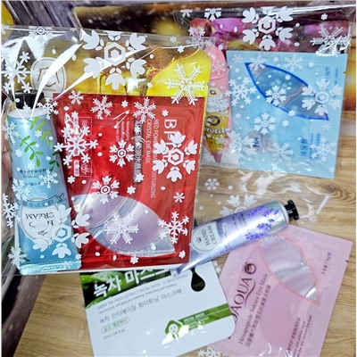 Подарочный мини-набор "Снежинки" (Маска + Крем для рук + Патчи)