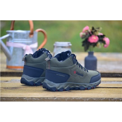 Зимняя Колямбия из комбинированных материалов