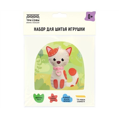 Набор для шитья игрушки ТРИ СОВЫ "Кошечка", пакет с европодвесом