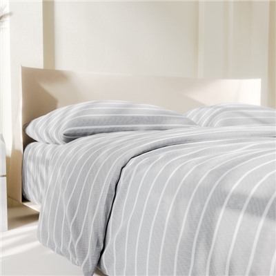Постельное бельё Этель 1.5сп Gray stripes 143х215см,150х214см,70х70см-2 шт, 100% хлопок,поплин