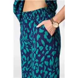 133 Костюм женский с брюками