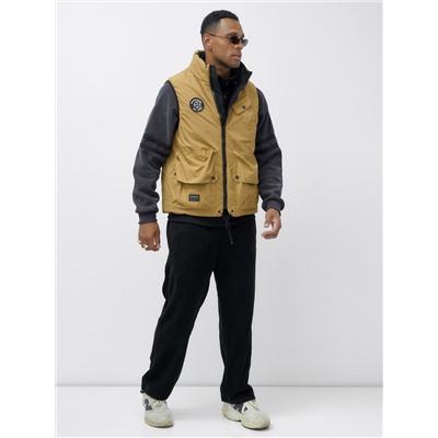 Жилет мужской утепленный спортивный горчичного цвета 15323G