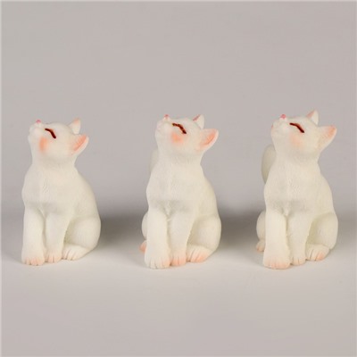 Миниатюра кукольная «Милый котик», набор 3 шт., размер 1 шт. — 1,5 × 2,4 × 4 см