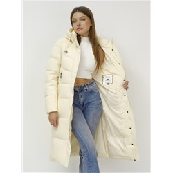 Пальто утепленное стеганное зимнее с капюшоном женское светло-бежевого цвета 9636_1SB