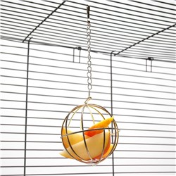 Кормушка для сена металлическая сфера, 8 х 8 х 15 см