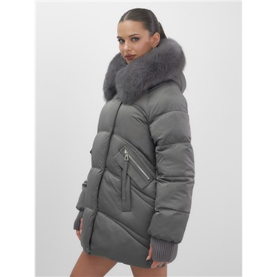 Куртка зимняя женская с мехом и капюшоном тренд темно-зеленого цвета 7737TZ