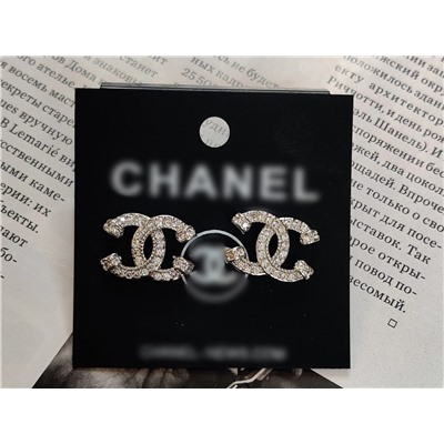 Серьги стильные