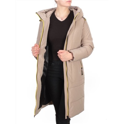 888 BEIGE Пальто зимнее женское VINVELLA (200 гр. холлофайбер)