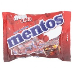 Фруктовые и мятные конфетки Mentos 100 штук