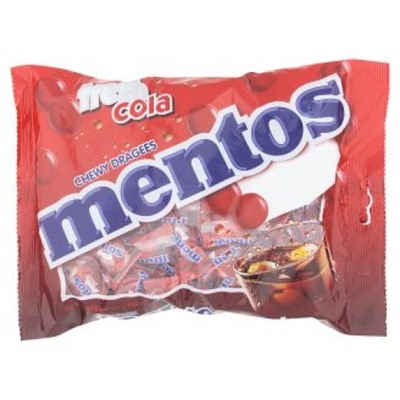 Фруктовые и мятные конфетки Mentos 100 штук