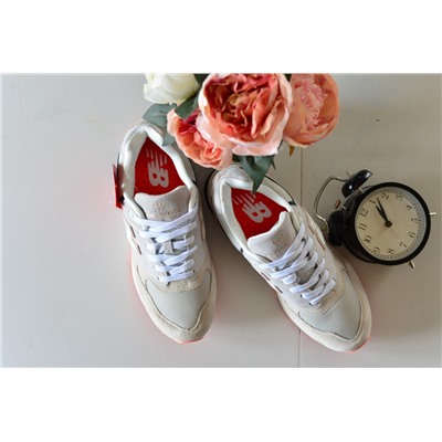 New Balance 999 из натуральной замши