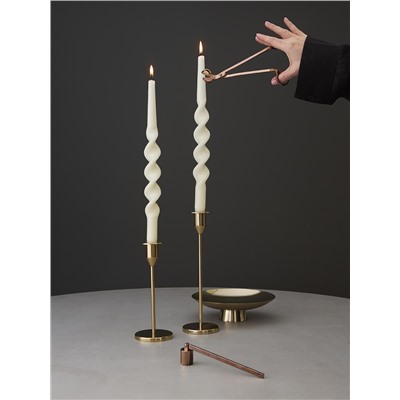 Набор аксессуаров для свечей дымчато-коричневого цвета из коллекции Essential