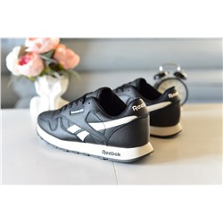 Reebok CLASSIC из натуральной плотной кожи