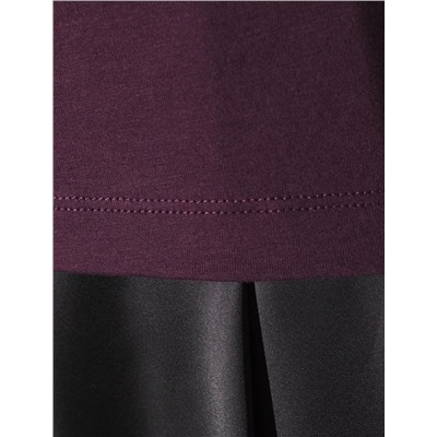 Нарядная футболка с блестящим принтом