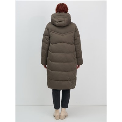 Пальто зимнее утепленное с капюшоном женское коричневого цвета 7702K