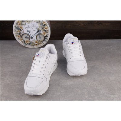 Reebok Classic из натуральной плотной кожи